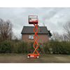 Schaarhoogwerker omhoog