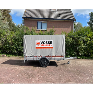 06. Gesloten huif aanhanger enkelasser 250 x 130 x 150 cm (750KG)